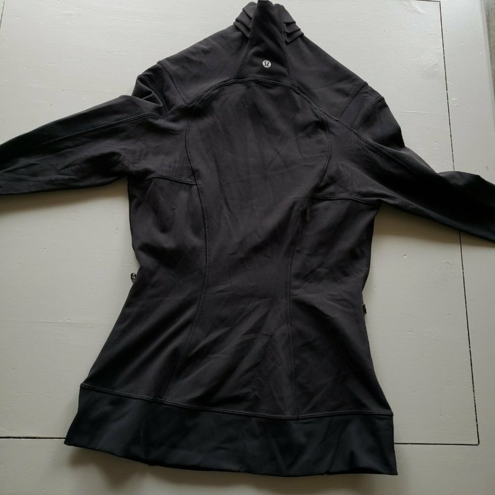 Lululemon Full Zip Jacket - Picture 5 of 7